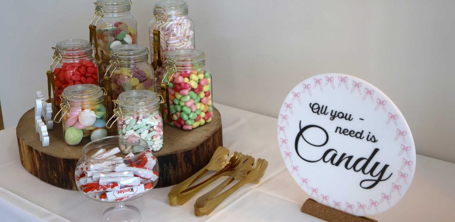 Candybar til konfirmation med diverse slik og chokolade